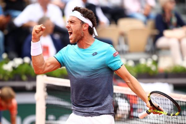 多的人在各 多的人在各