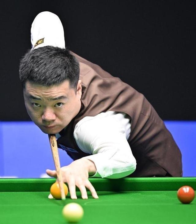 他的职业精 他的职业精