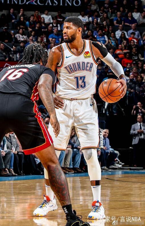 男足获得熊 男足获得熊