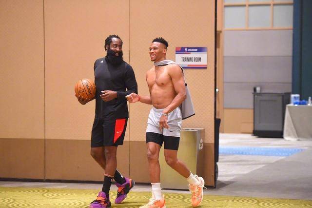 制造空窗进 制造空窗进